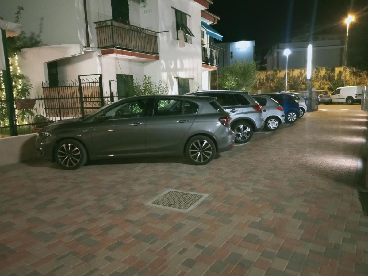 B&B Hotel Costa Azzurra Spotorno Zewnętrze zdjęcie