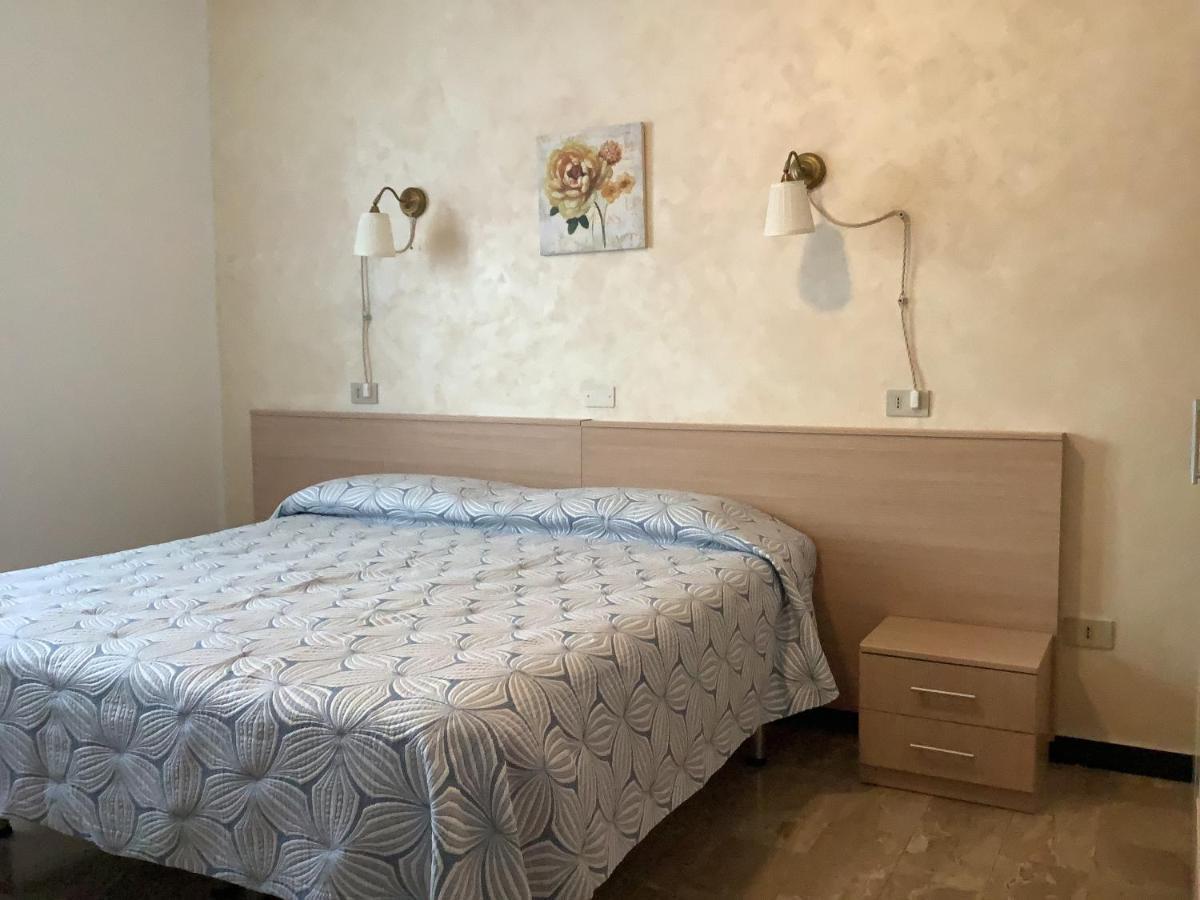 B&B Hotel Costa Azzurra Spotorno Zewnętrze zdjęcie