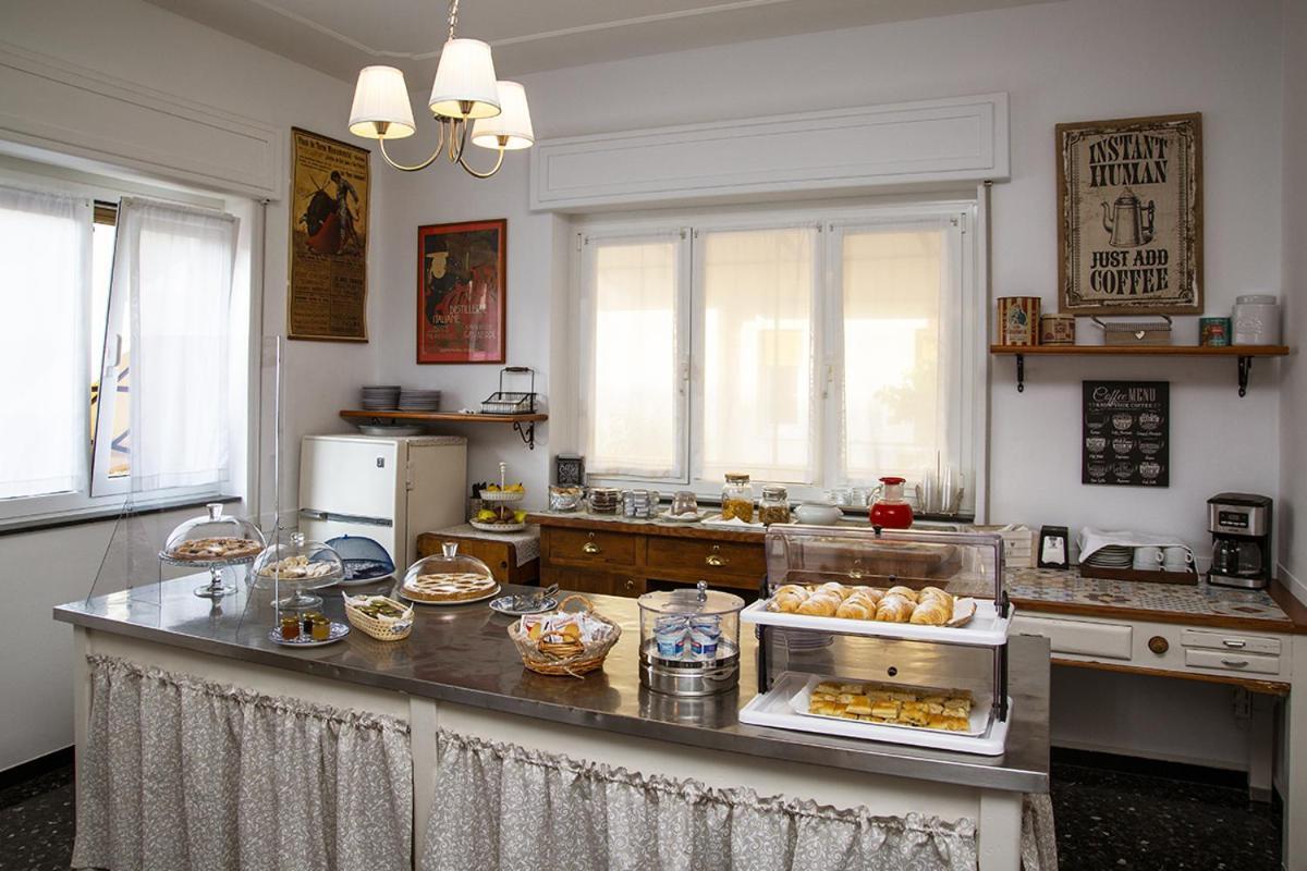 B&B Hotel Costa Azzurra Spotorno Zewnętrze zdjęcie