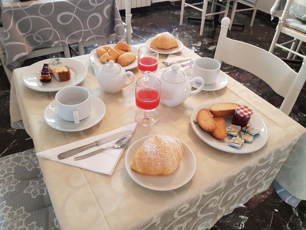 B&B Hotel Costa Azzurra Spotorno Zewnętrze zdjęcie